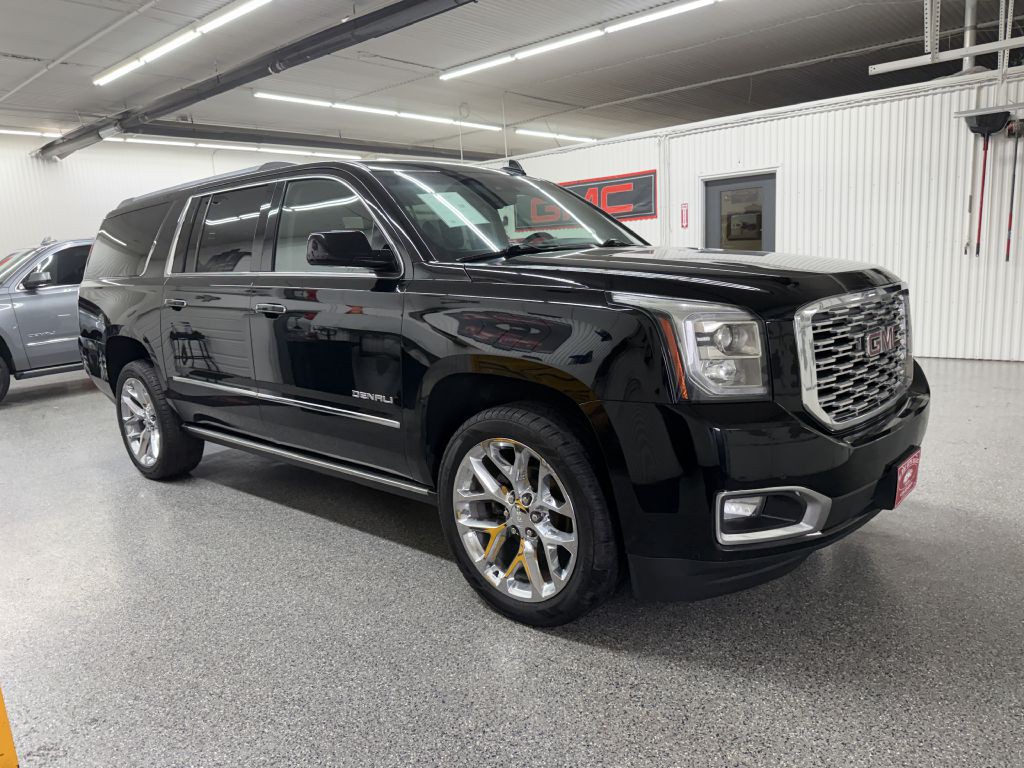 2019 GMC Yukon Image 3
