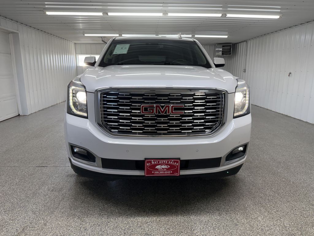 2019 GMC Yukon Image 2
