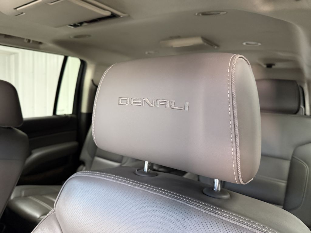 2019 GMC Yukon Image 14