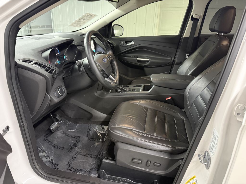 2017 Ford Escape Image 10