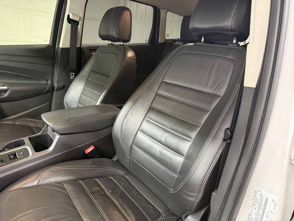 2017 Ford Escape Image 11