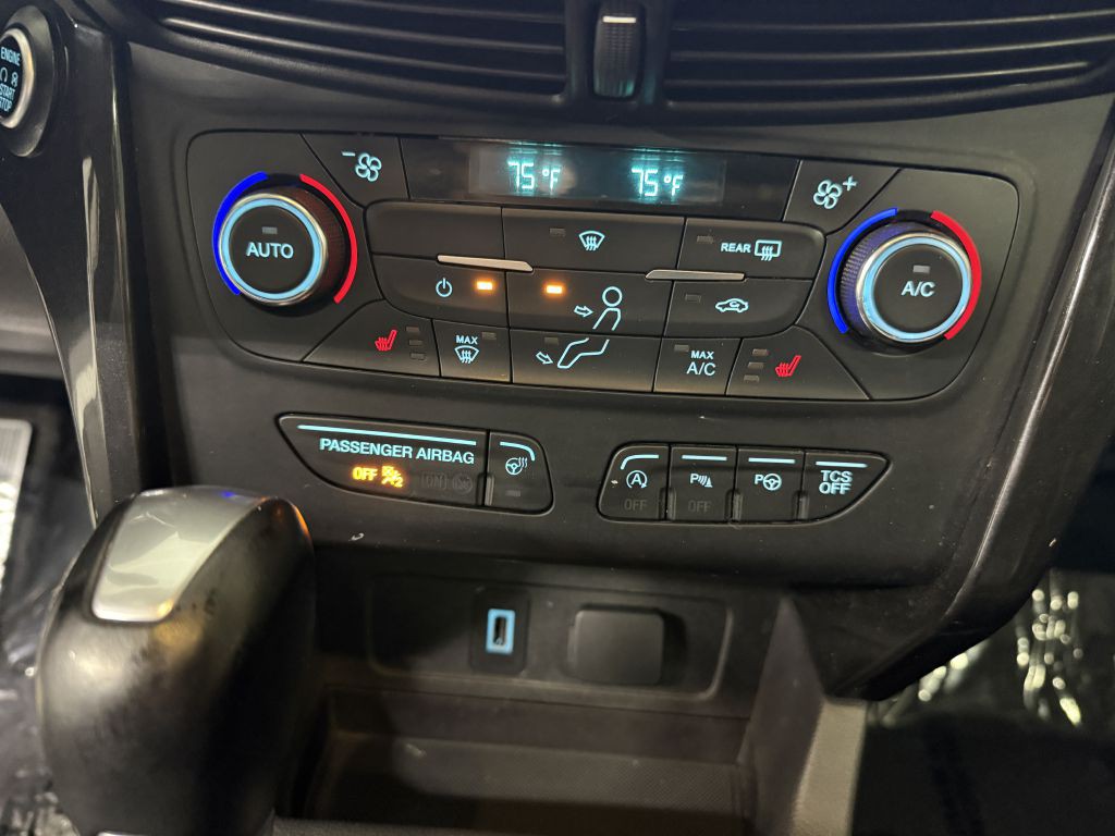2017 Ford Escape Image 21