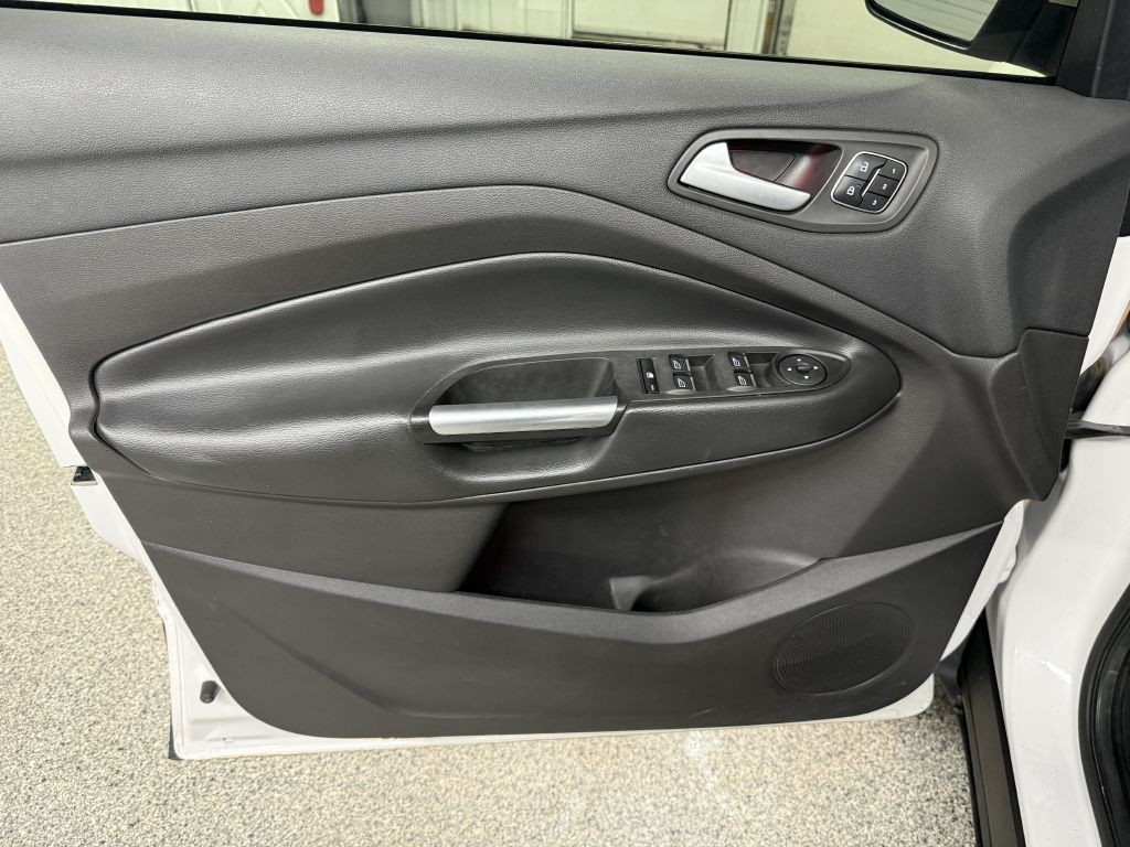 2017 Ford Escape Image 23