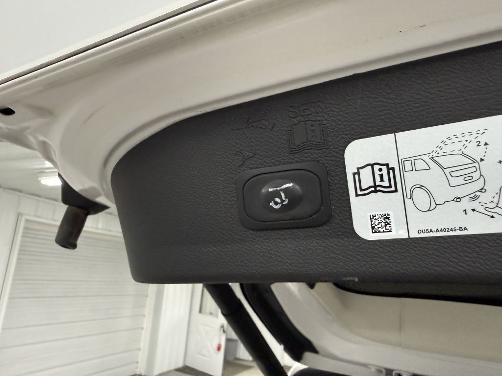 2017 Ford Escape Image 29