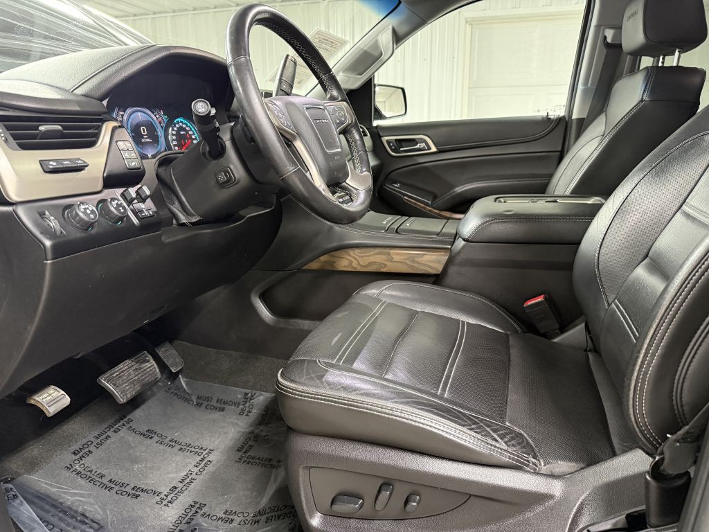 2018 GMC Yukon Image 9