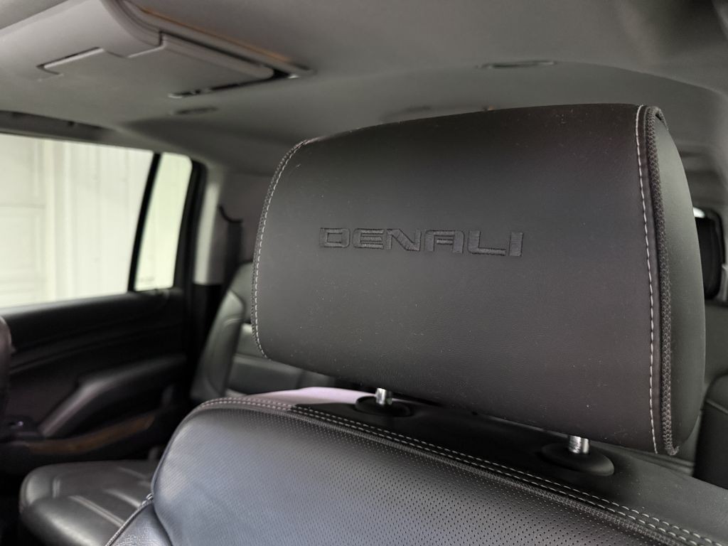2018 GMC Yukon Image 12