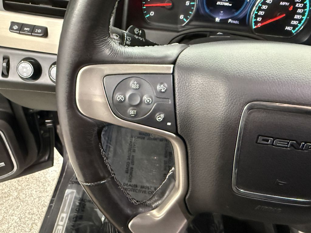 2018 GMC Yukon Image 17