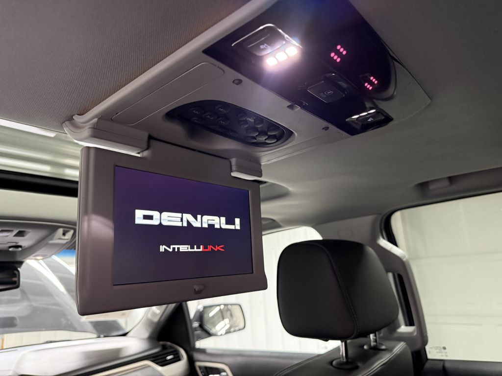 2018 GMC Yukon Image 30