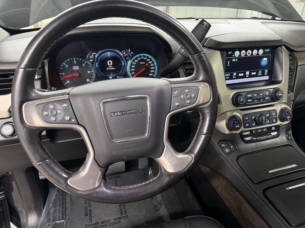 2018 GMC Yukon Image 17