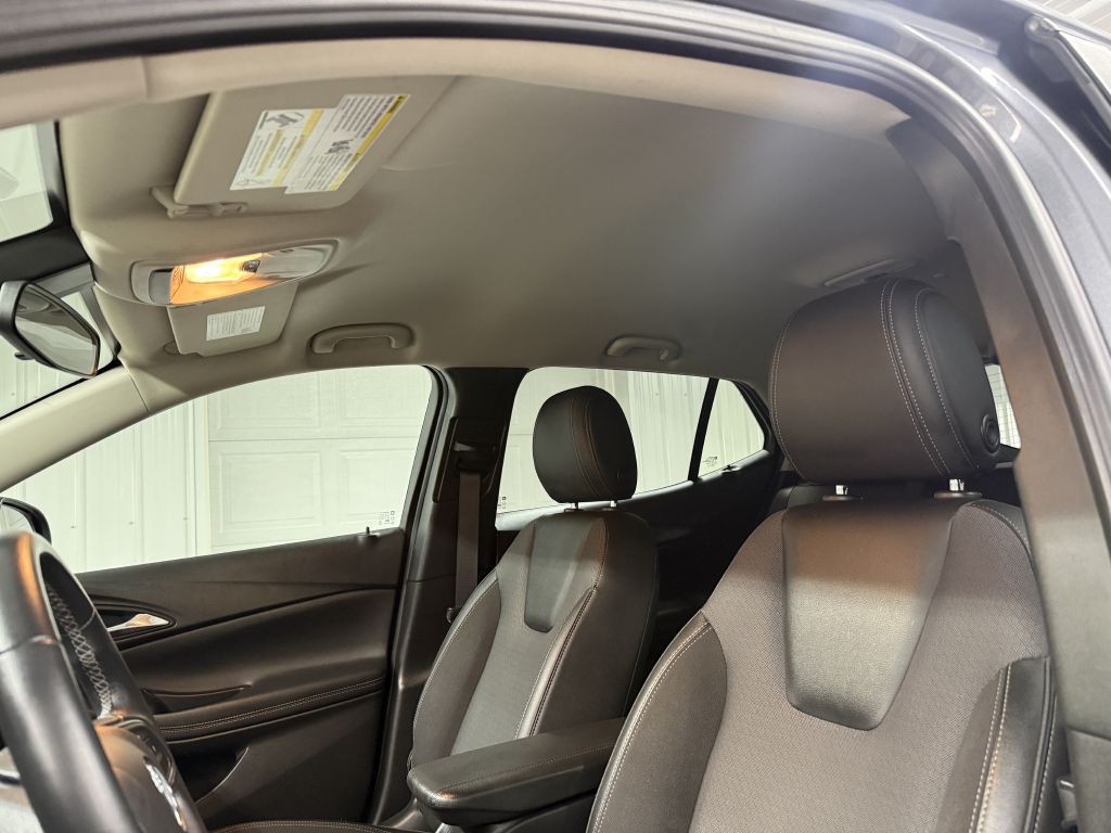 2022 Buick Enclave Image 10