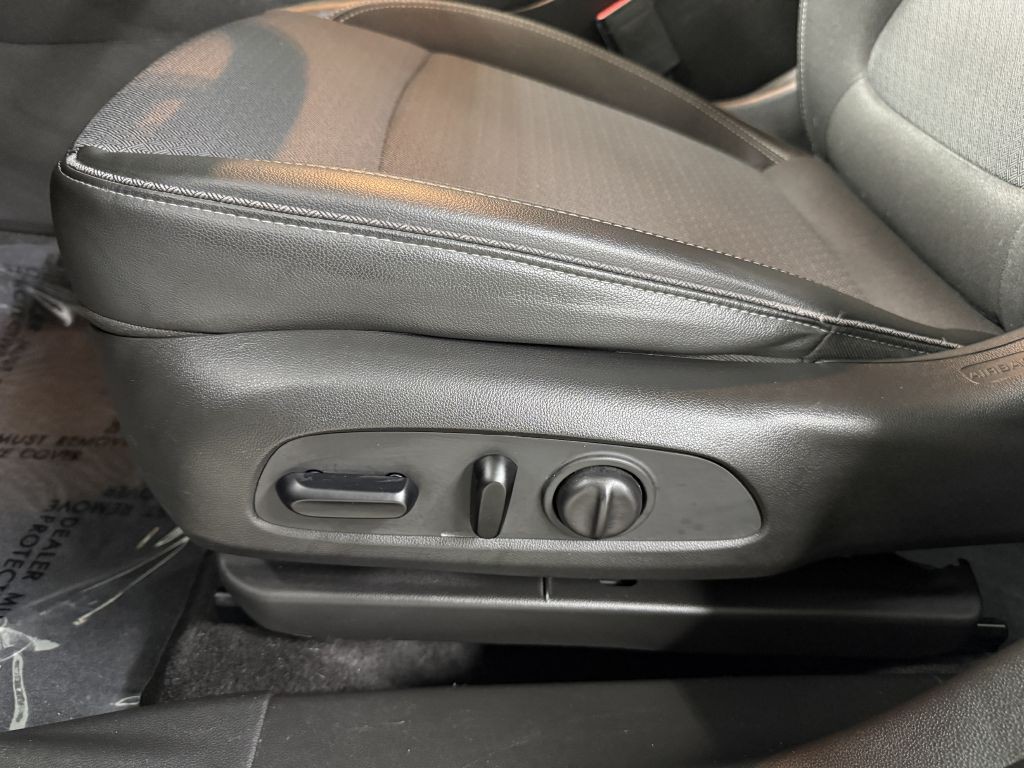 2022 Buick Enclave Image 11
