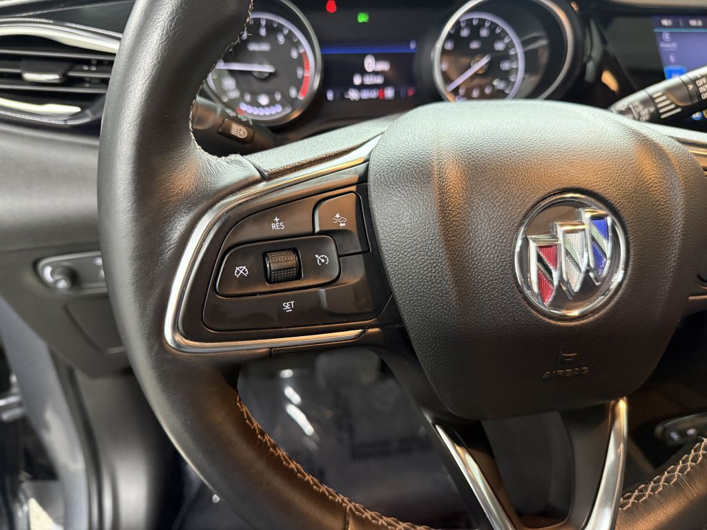 2022 Buick Enclave Image 15