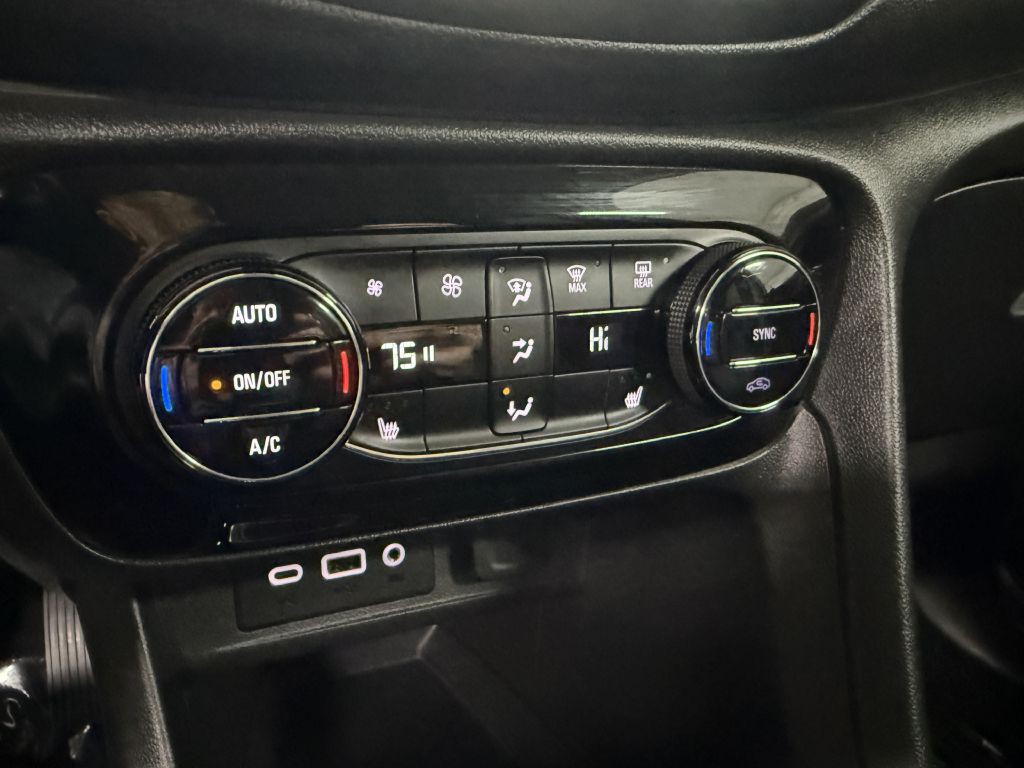 2022 Buick Enclave Image 19