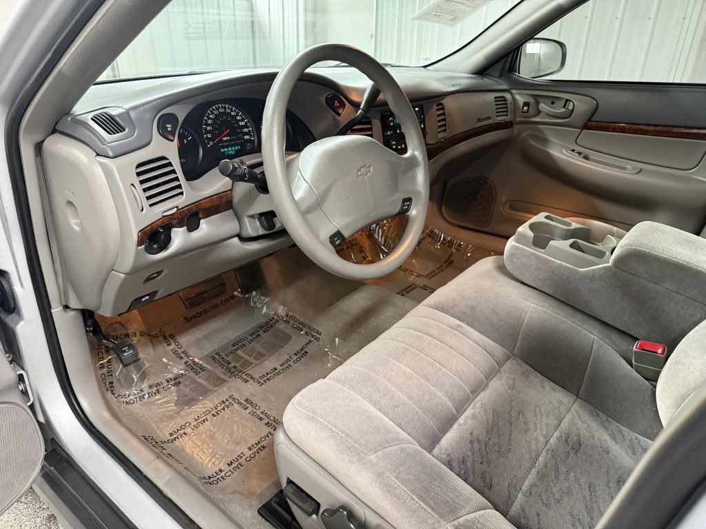2003 Chevrolet Impala Image 14