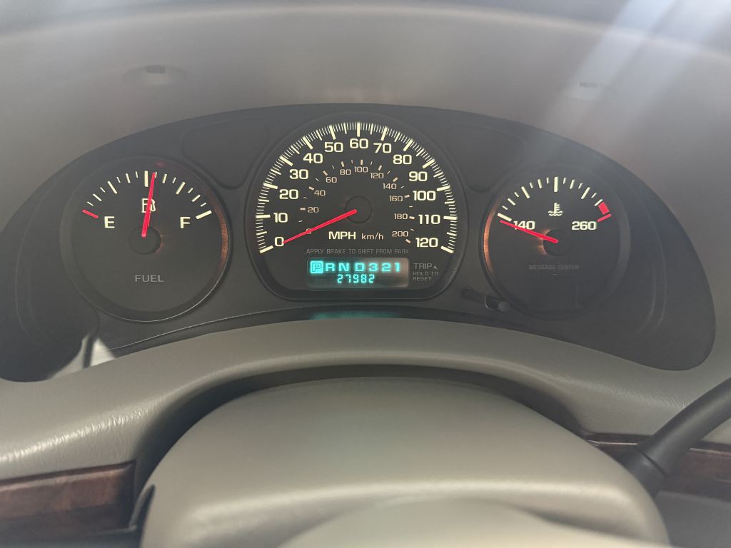 2003 Chevrolet Impala Image 16