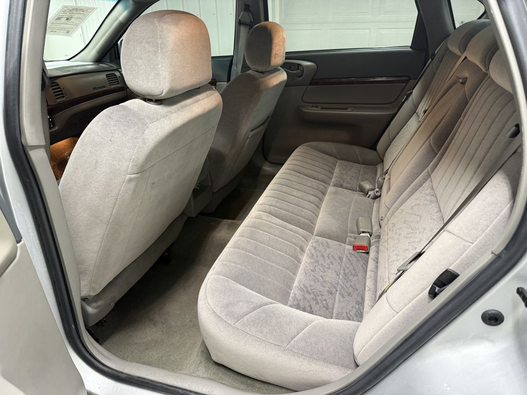 2003 Chevrolet Impala Image 27