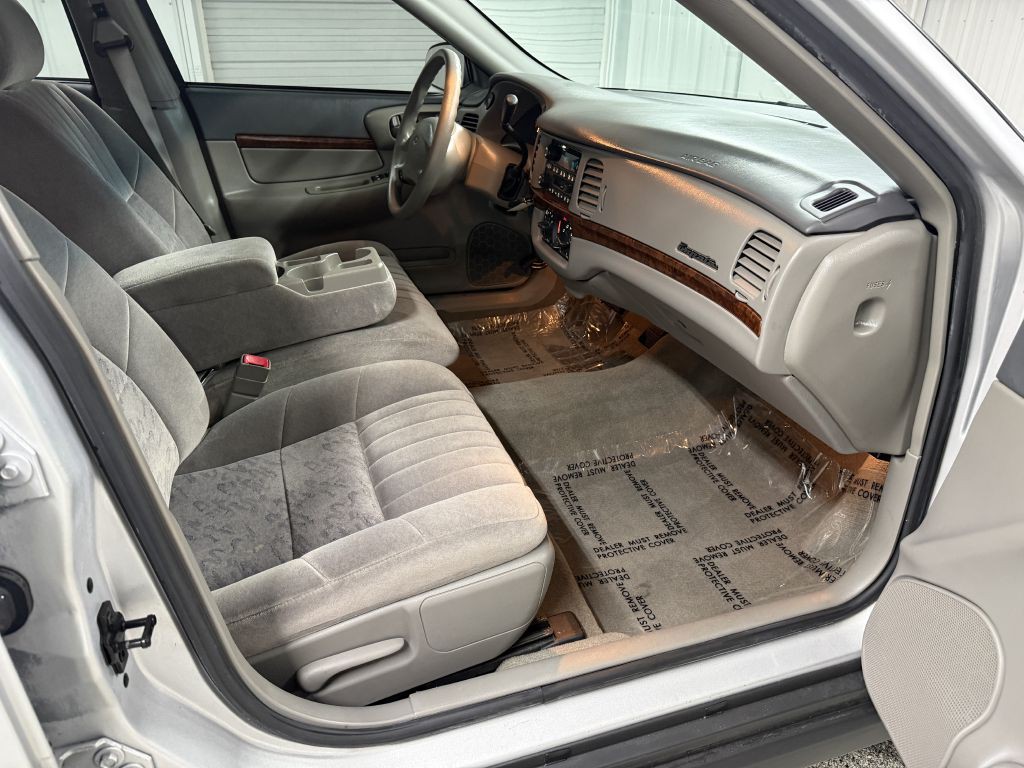 2003 Chevrolet Impala Image 35