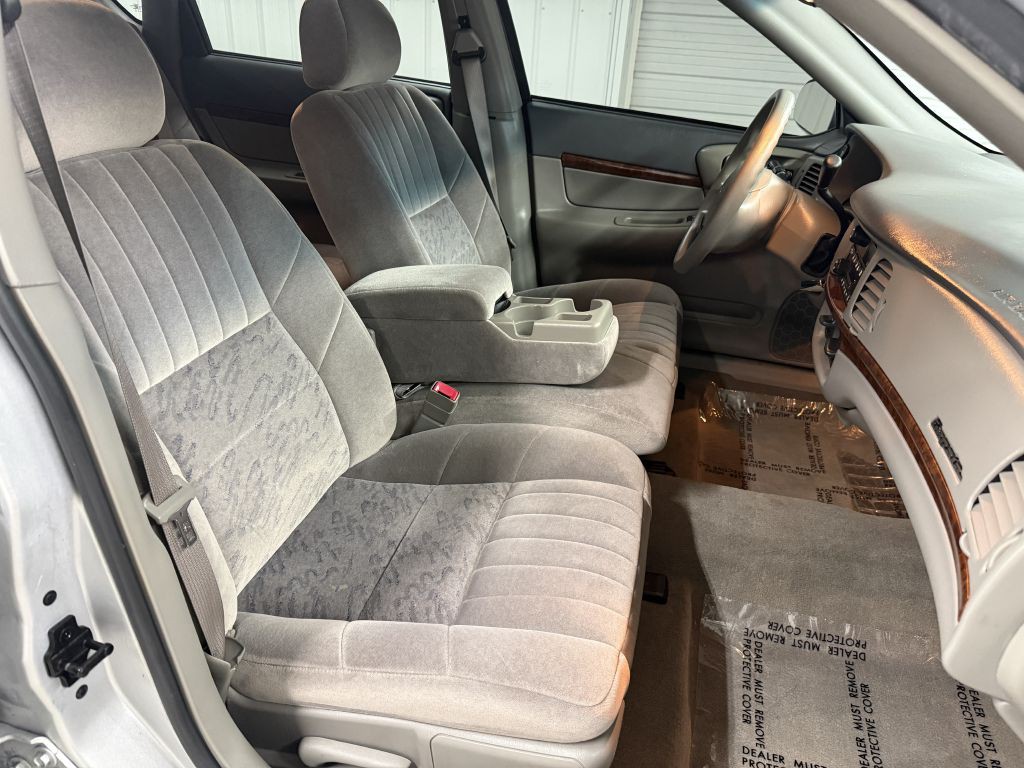 2003 Chevrolet Impala Image 36