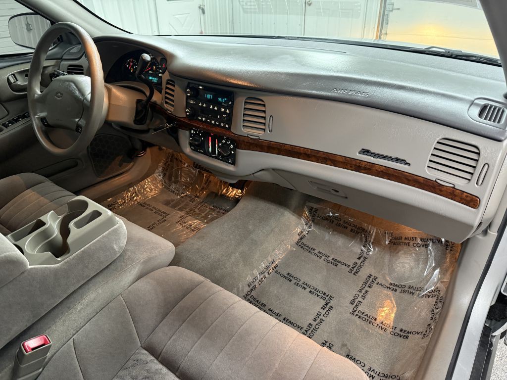 2003 Chevrolet Impala Image 37