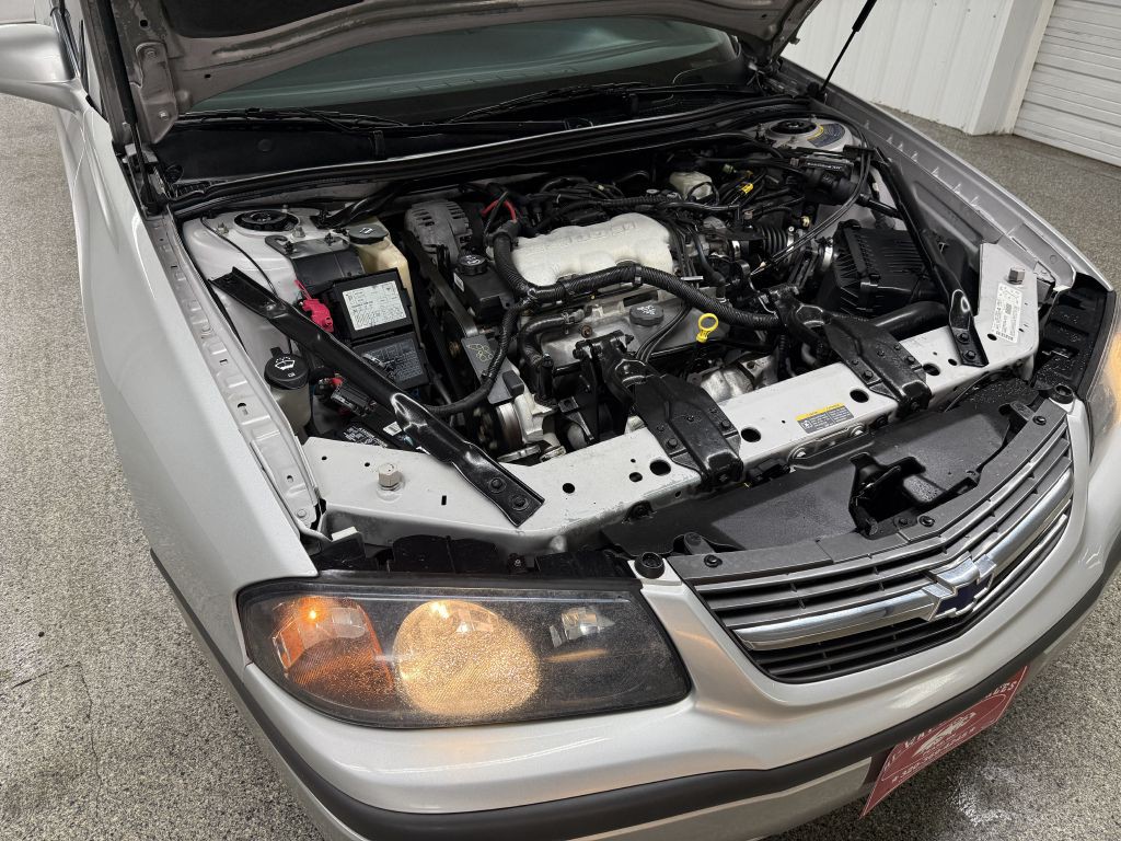 2003 Chevrolet Impala Image 42