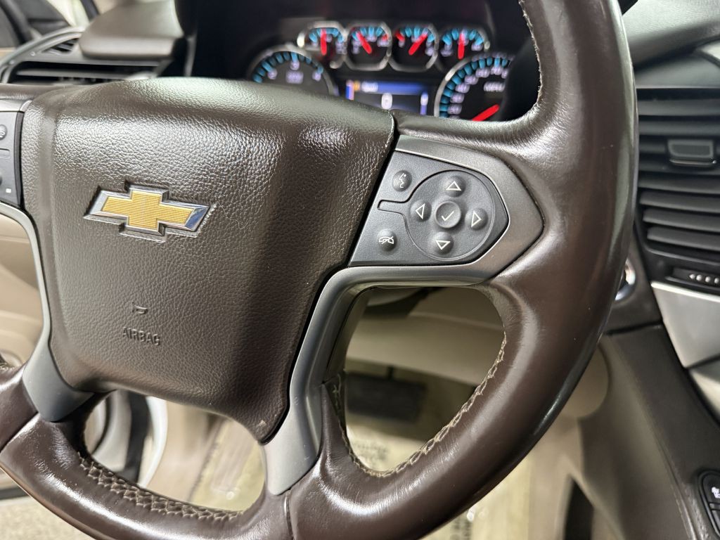 2015 Chevrolet Suburban Image 22