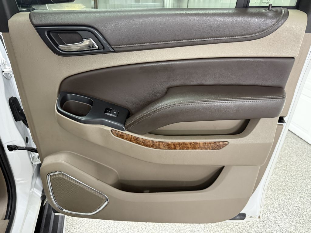 2015 Chevrolet Suburban Image 42