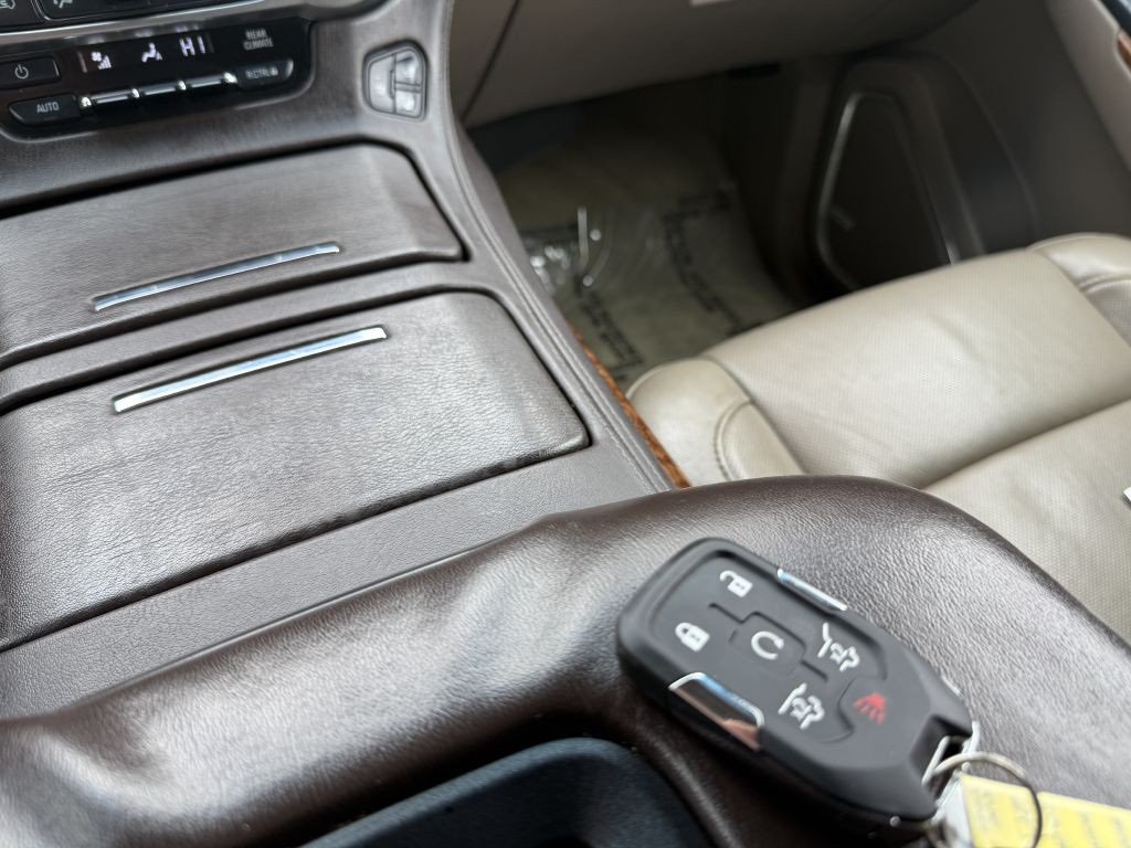 2015 Chevrolet Suburban Image 50