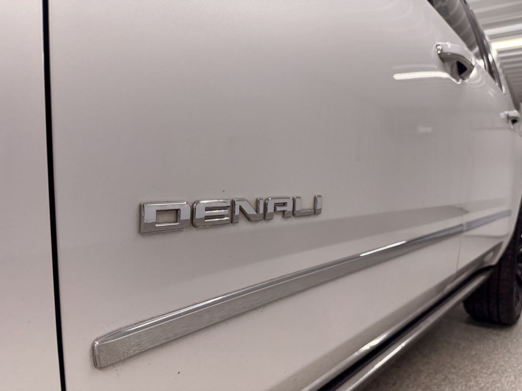 2019 GMC Yukon Image 7