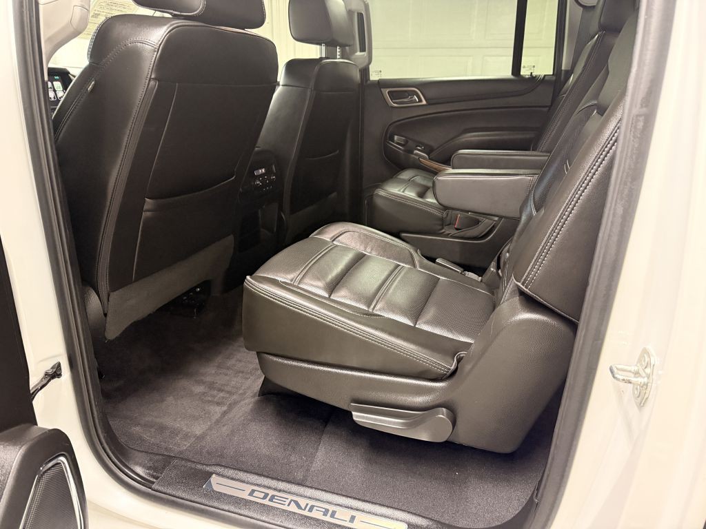 2019 GMC Yukon Image 27