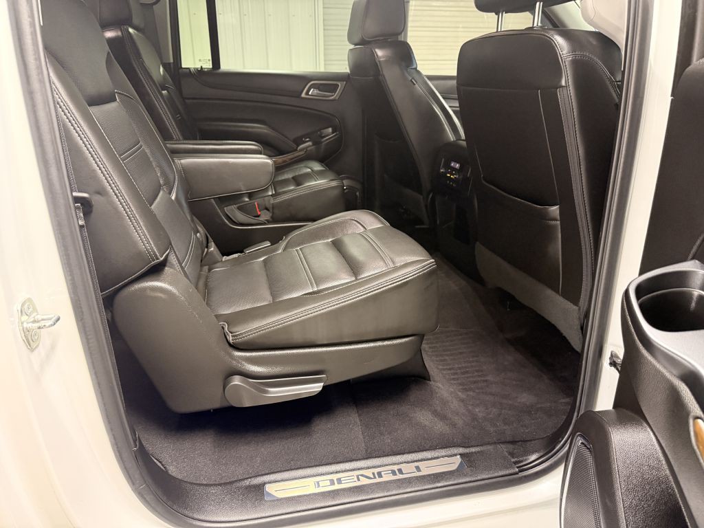 2019 GMC Yukon Image 36