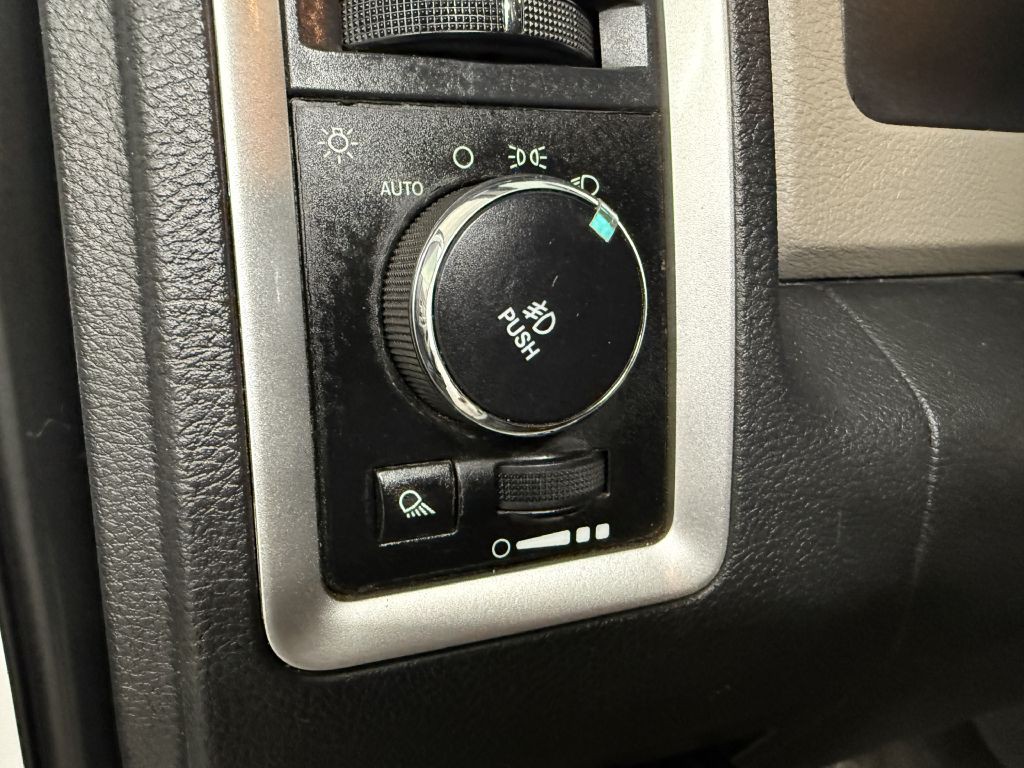 2011 Dodge Ram 2500 Image 15
