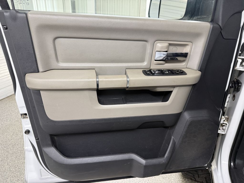 2011 Dodge Ram 2500 Image 24