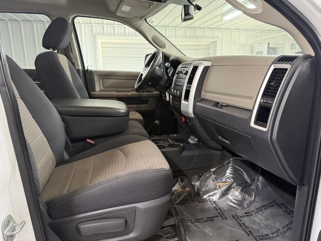 2011 Dodge Ram 2500 Image 32
