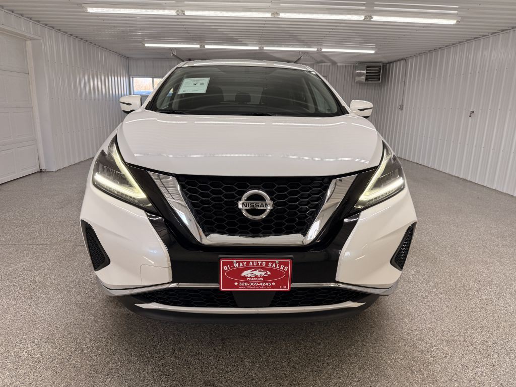 2019 Nissan Murano Image 2