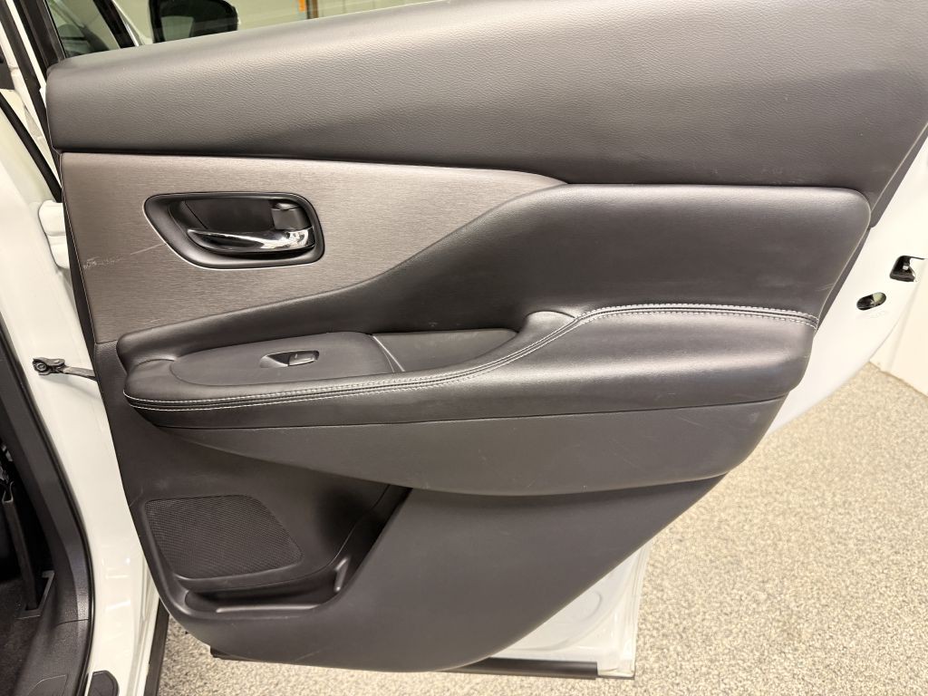2019 Nissan Murano Image 32