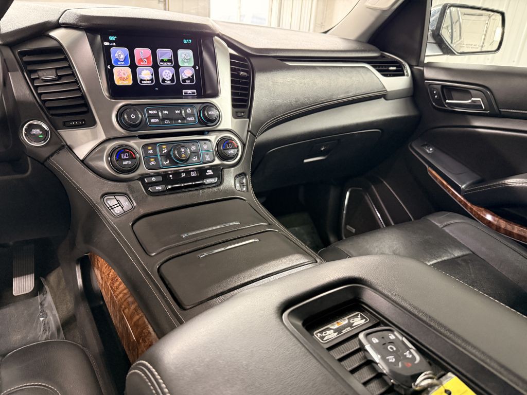 2017 Chevrolet Suburban Image 23
