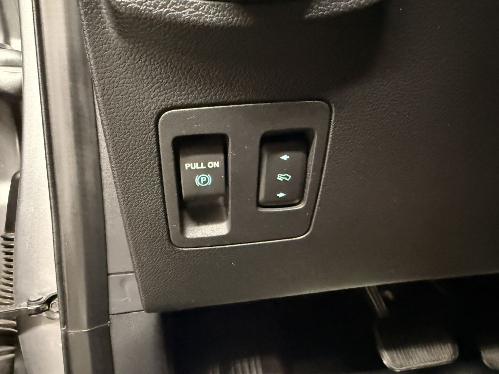 2021 Ford Expedition Image 15