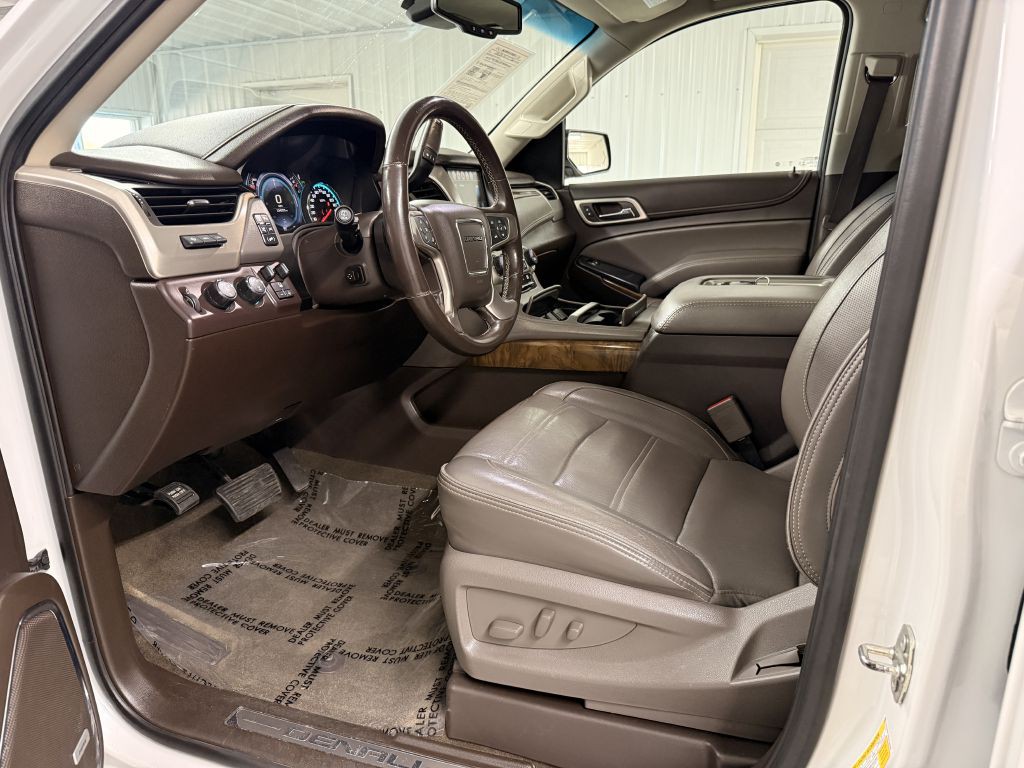 2019 GMC Yukon Image 10