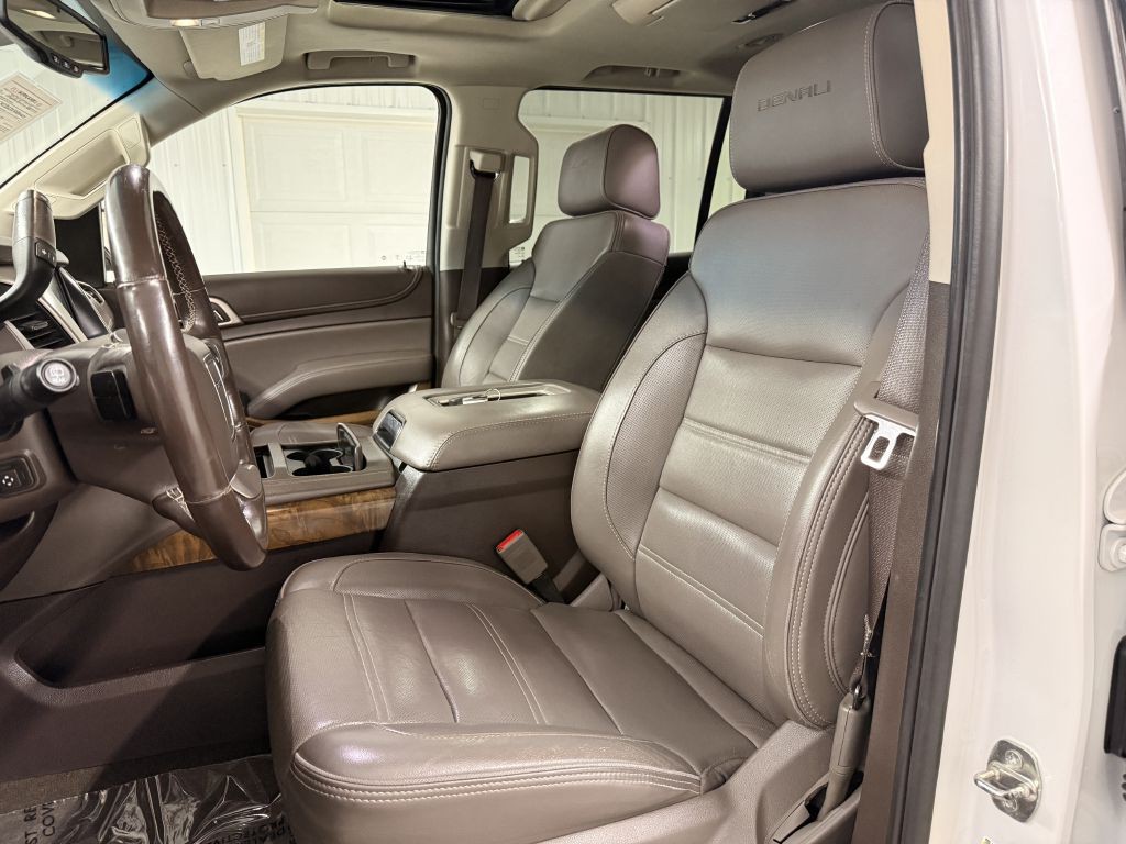 2019 GMC Yukon Image 11