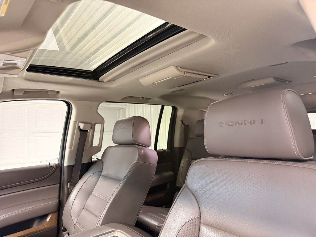 2019 GMC Yukon Image 12