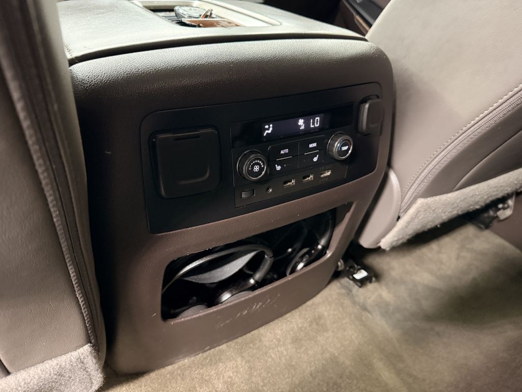 2019 GMC Yukon Image 29