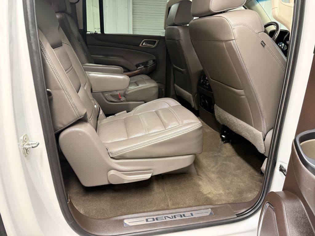 2019 GMC Yukon Image 37