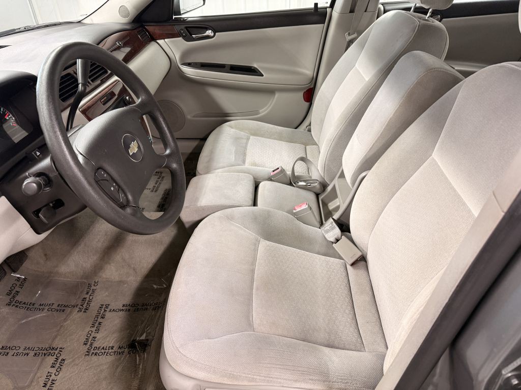 2008 Chevrolet Impala Image 18