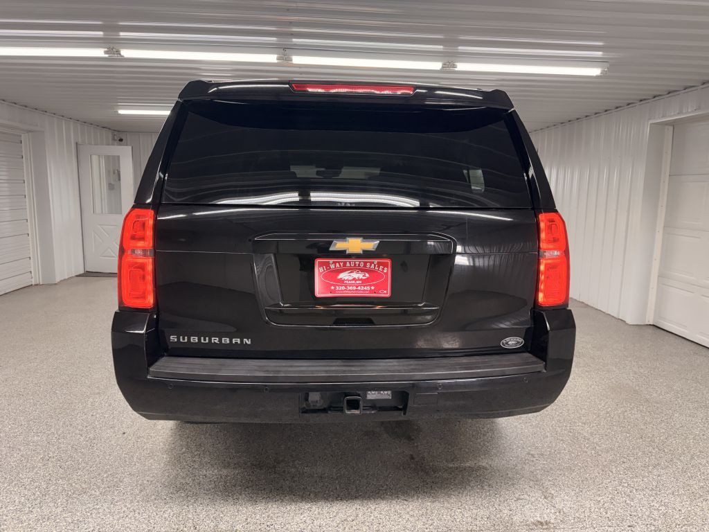2020 Chevrolet Suburban Image 6