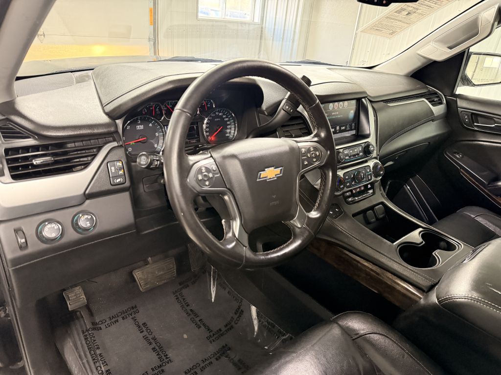 2020 Chevrolet Suburban Image 15