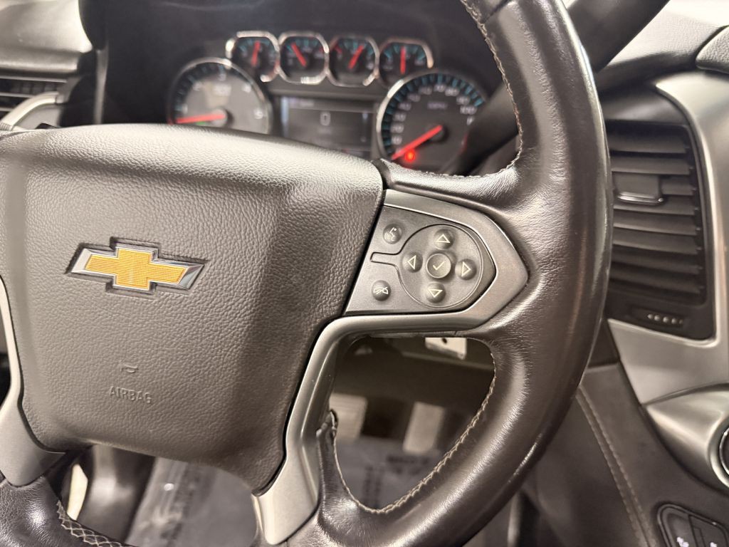 2020 Chevrolet Suburban Image 18