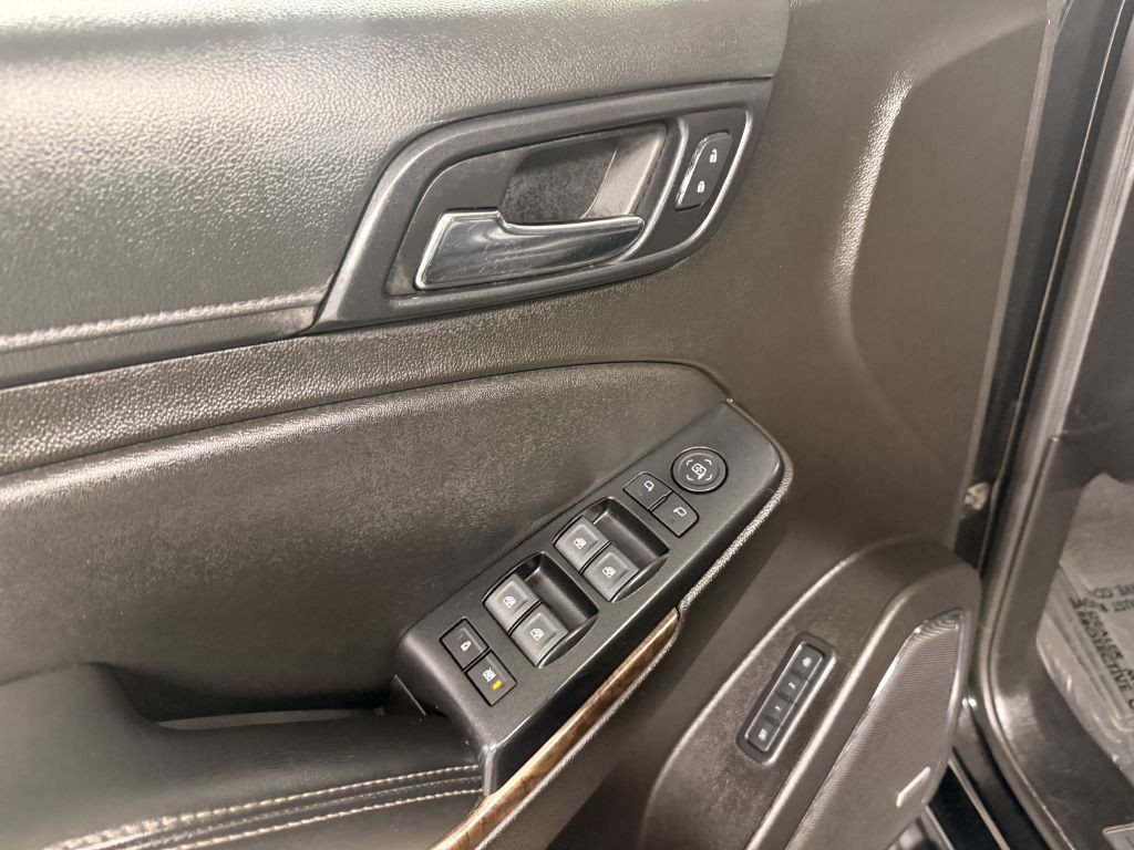 2020 Chevrolet Suburban Image 22