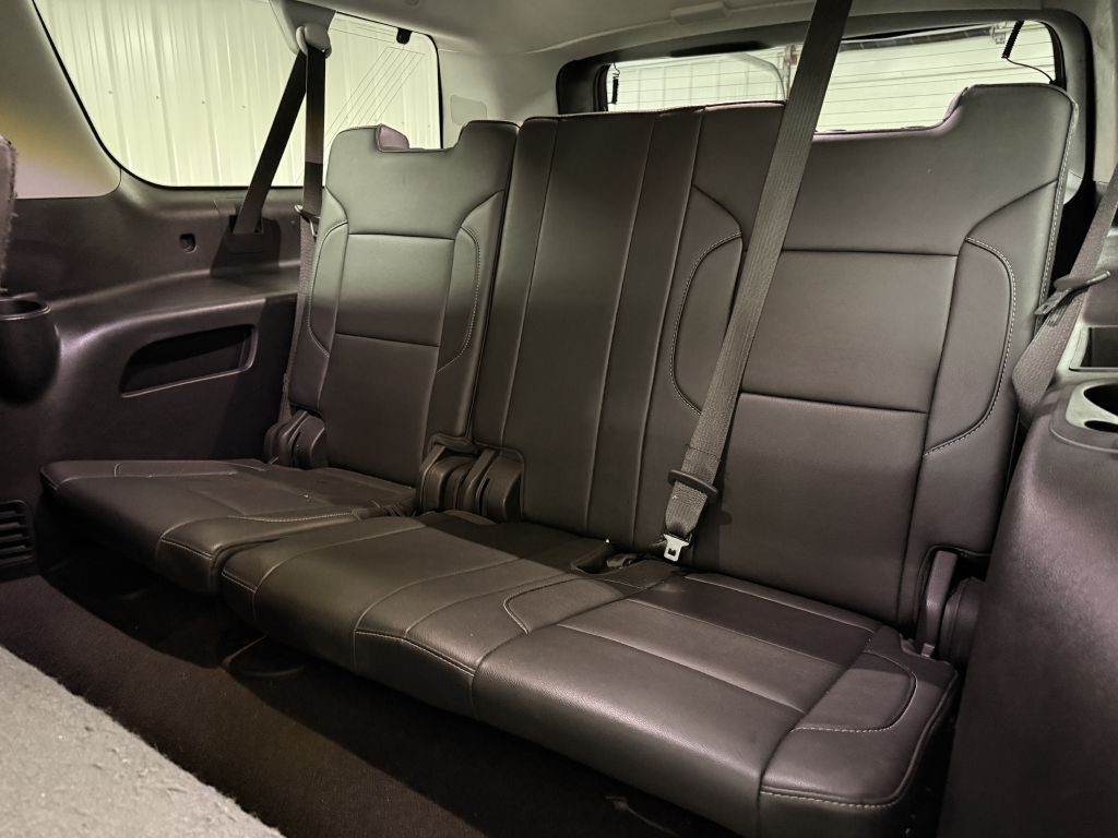 2020 Chevrolet Suburban Image 25