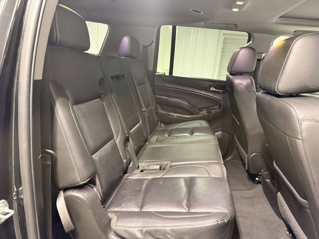 2020 Chevrolet Suburban Image 30