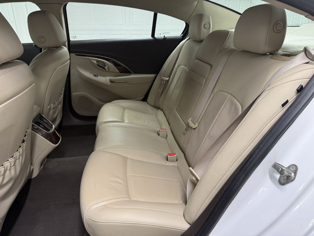 2016 Buick Lacrosse Image 25